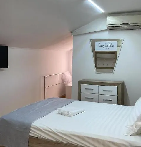 Dany Гостевой дом 3*