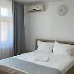 Dany Πανσιόν Eforie Nord